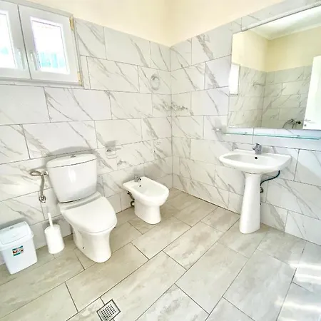 Tani's House 빌라 Sarandë