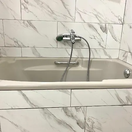 Tani's House فيلة *