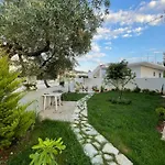 Tani's House فيلة *
