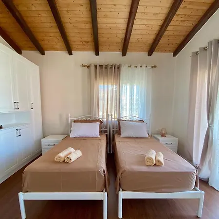 Tani's House * Saranda