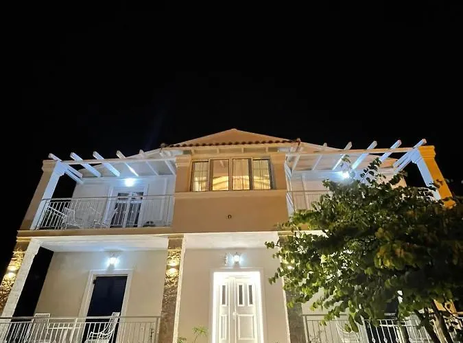 Tani's House * Sarandë