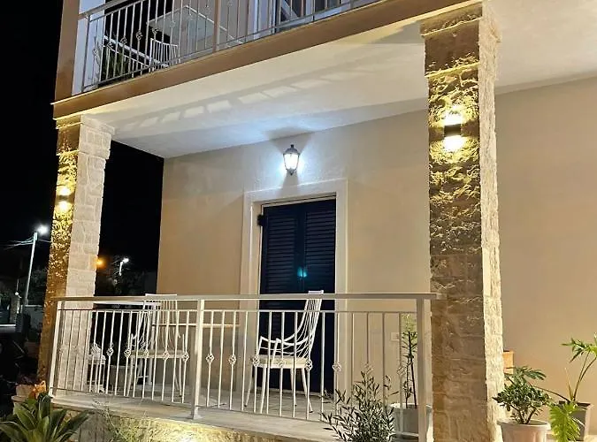 Tani's House Sarandë